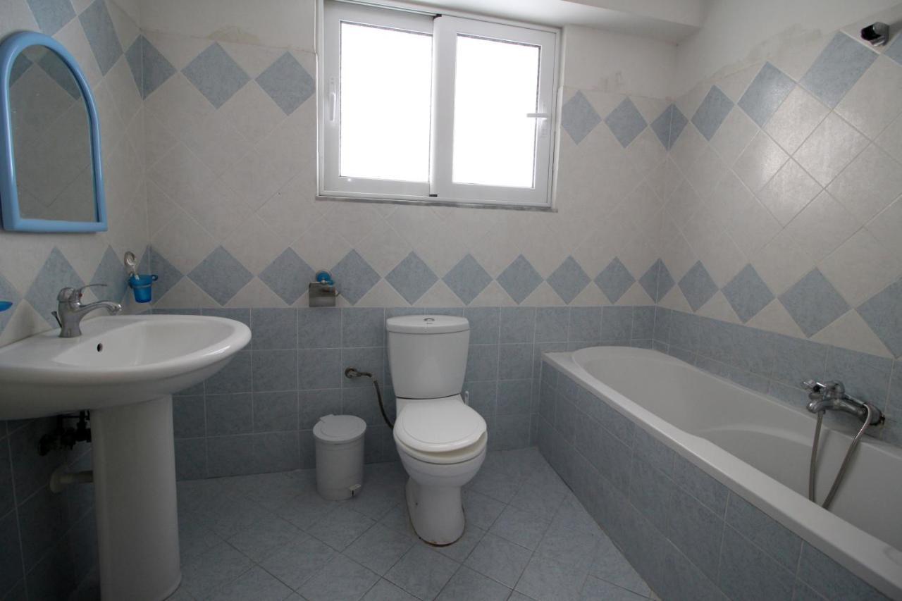 Mona'S Apartments Sarandë Eksteriør bilde