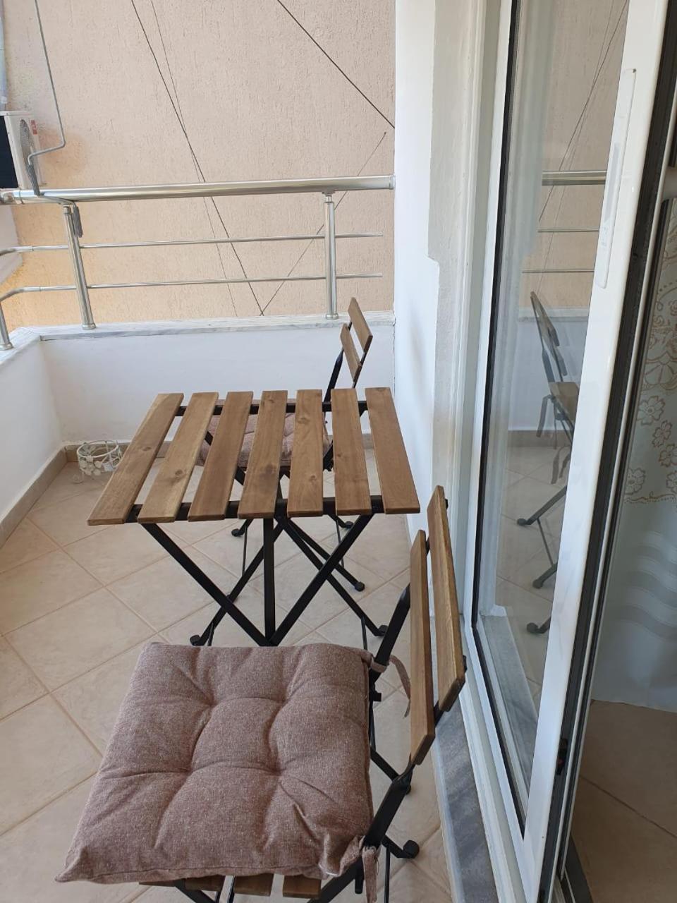 Mona'S Apartments Sarandë Rom bilde